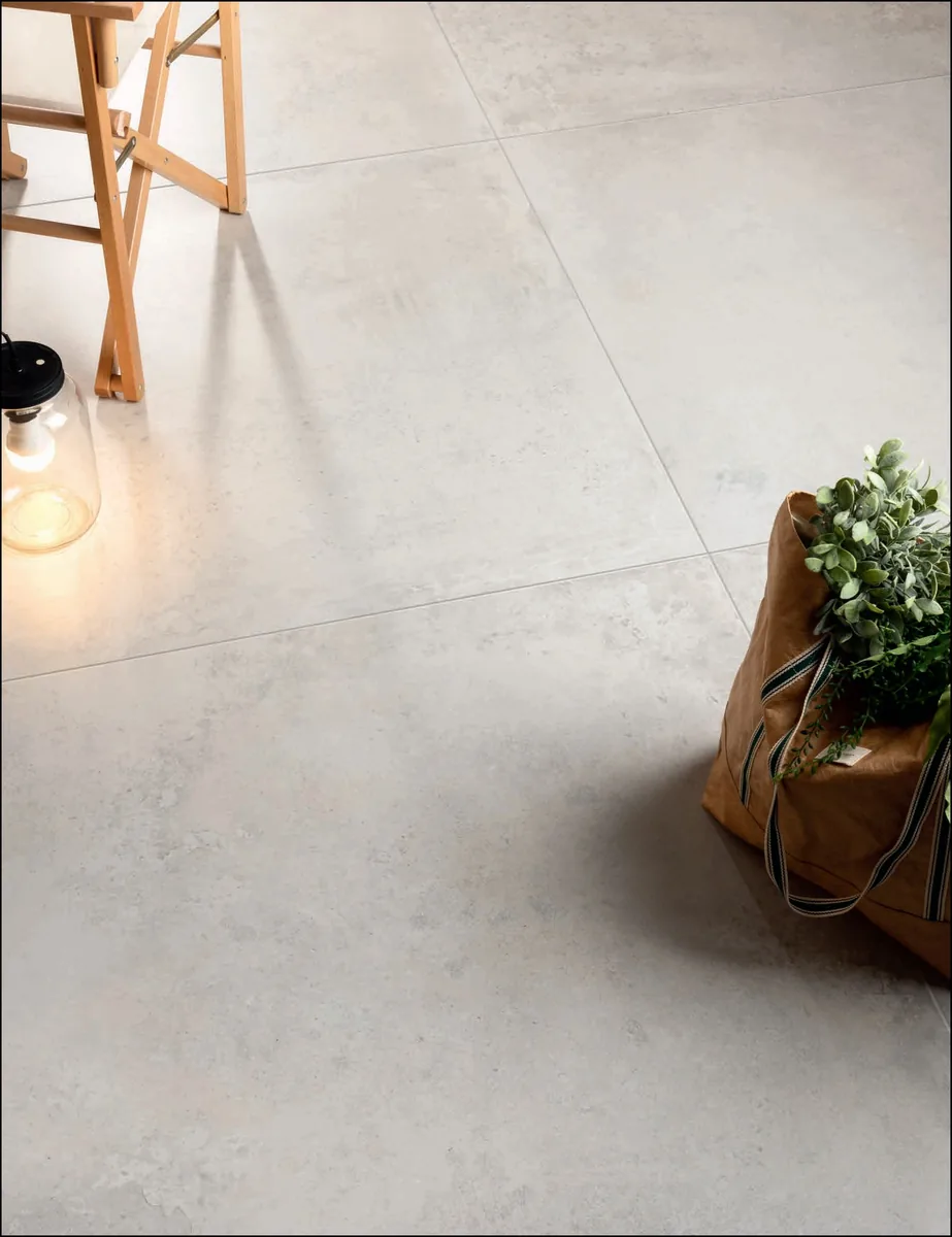 Elios Ceramica · Brooklyn White · Raumbeispiel